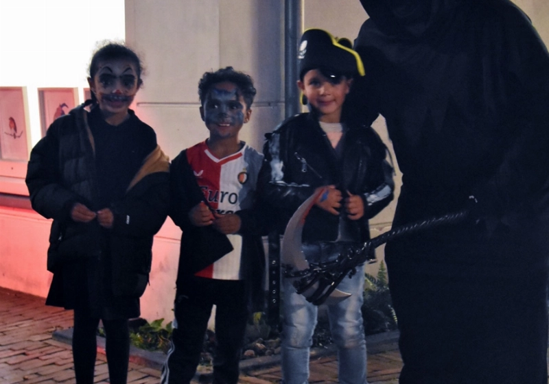 DSC_0055 (887x1024).jpg